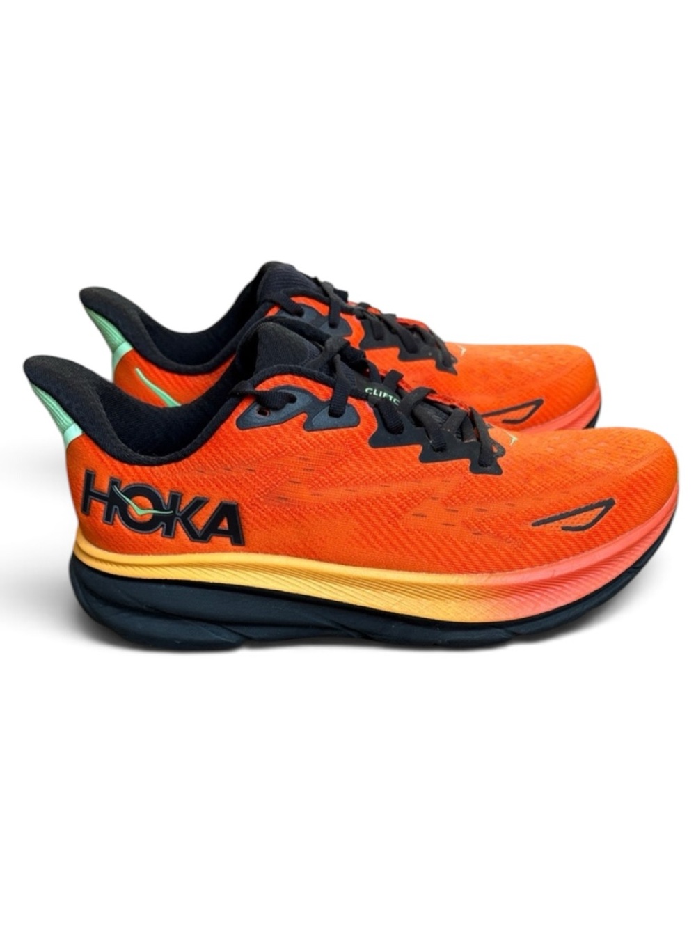 Hoka Clifton 9 Running Shoes Men's 8.5 Bright Flame